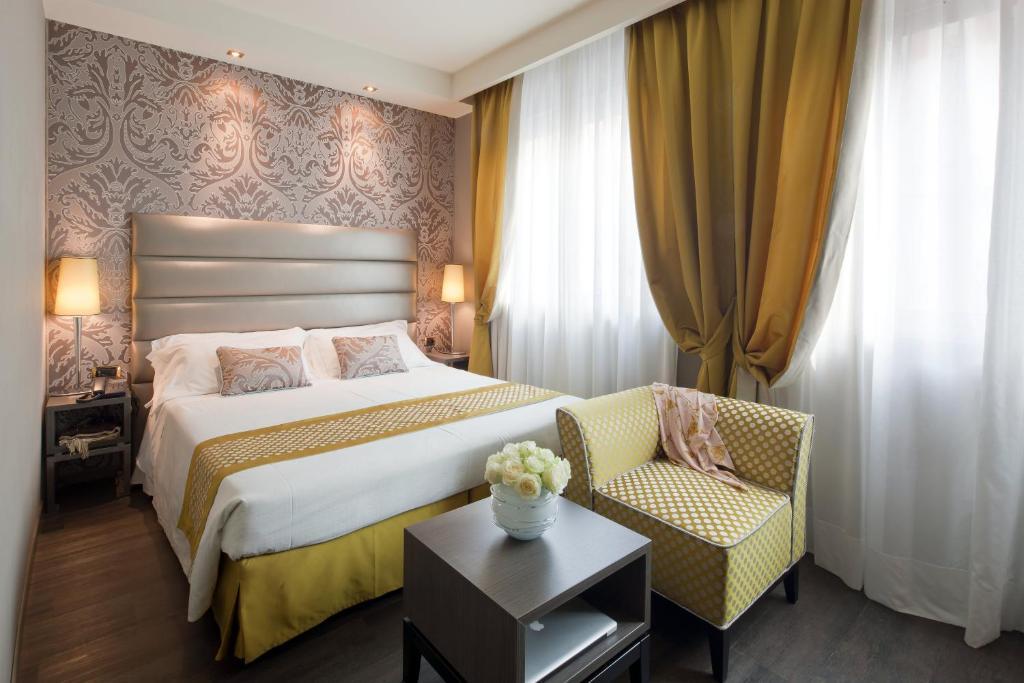 Quarto Deluxe (2 Adultos + 1 Criança)